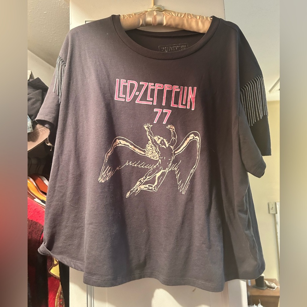 Led Zeppelin 77 Graphic T-Shirt - TORRID
